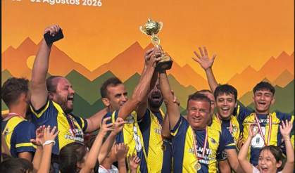 Fenerbahçeliler Gökbel'in şampiyonu oldu
