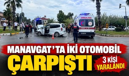 Manavgat'ta iki otomobil çarpıştı: 3 kişi yaralandı