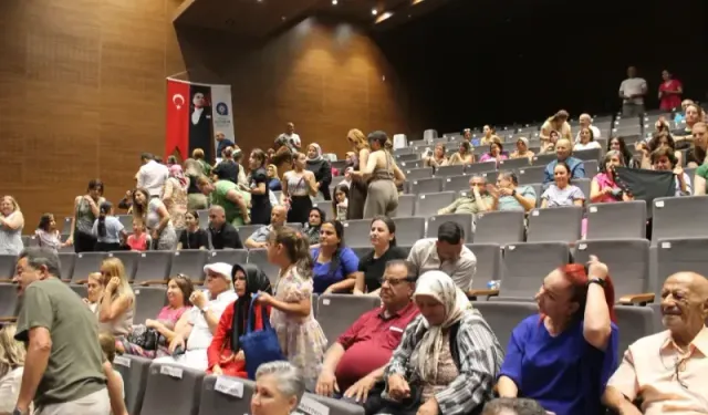 Gazipaşa Kültür Merkezi'nde 'Taverna' rüzgarı