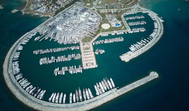 Gazipaşa Gold Marina Yönetim Kurulu: 'Atık su değil kum tahliyesi'