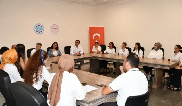 Alanya'da başhekim kolları sıvadı