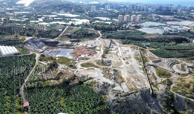 Alanyaspor'un kangrene dönen tesis sorunu için 'tahsis' formülü