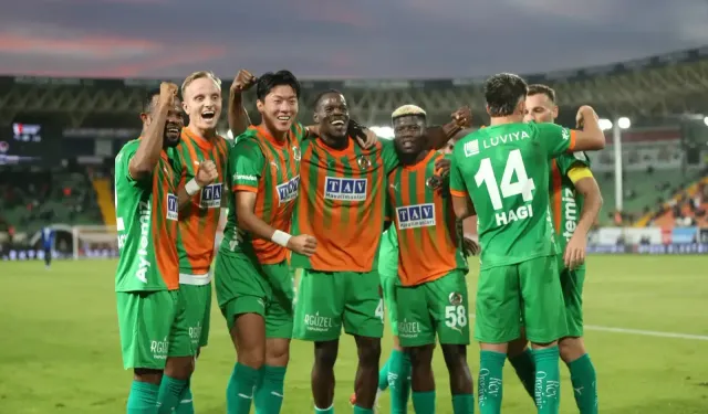 Alanyaspor Samsunspor maçında çıkış arıyor