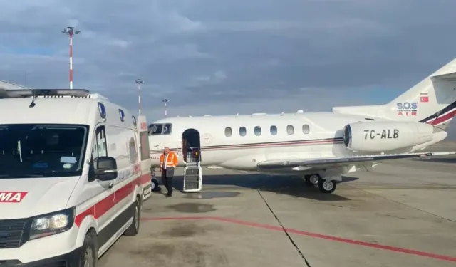 Ambulans uçak 4 günlük bebek için havalandı