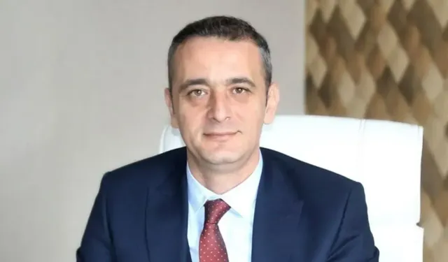 Antalya BİK'te bayrak değişimi