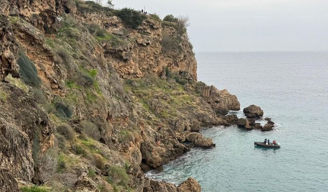 Antalya'da balık tutmak isterken ölümden döndü