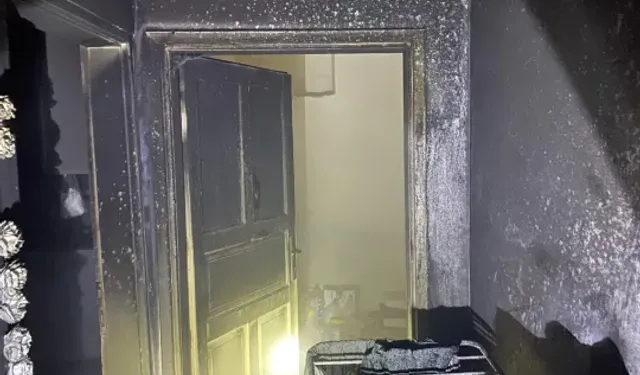 Evinde çıkan yangında ölümden döndü