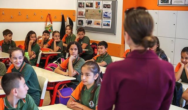 Öğretmen atamaları sil baştan! Karar yayımlandı