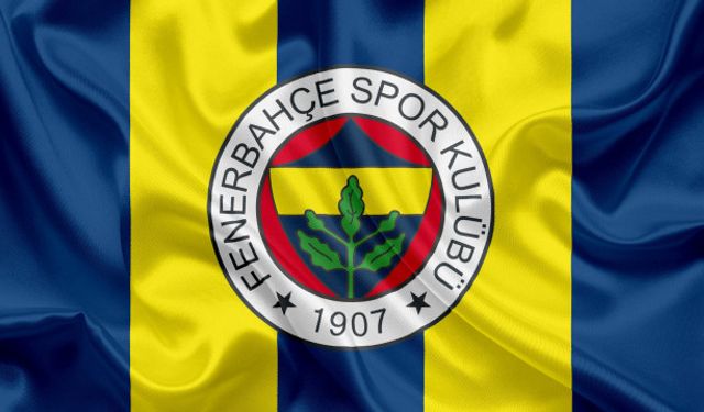 Fenerbahçe’de yer yerinden oynuyor: İki yıldızın bileti kesildi, kasaya dev servet giriyor