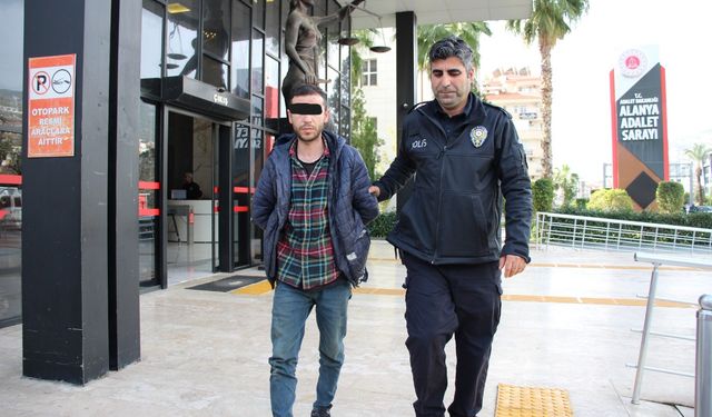 Alanya'da Suriyelilerin kavgası k*nlı bitti