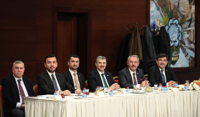 AK Partili Toklu İl Koordinatörleri Toplantısı'na katıldı