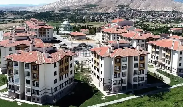 Antalya ve 31 kentte TOKİ kurası çekildi: Gözler sıradaki 9 ilde