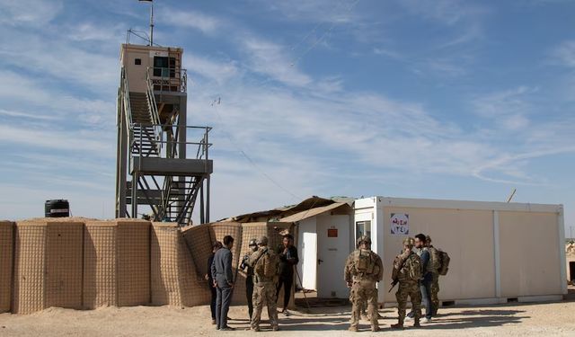 ABD, Irak'taki Ayn el-Esad Üssü'nden çekildi