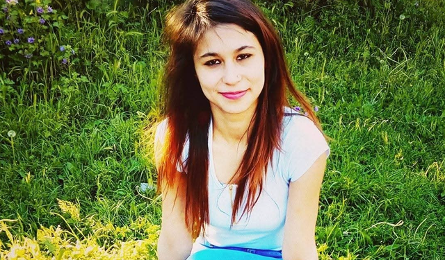 Annesiyle yaşadığı evde boğularak öldürüldü