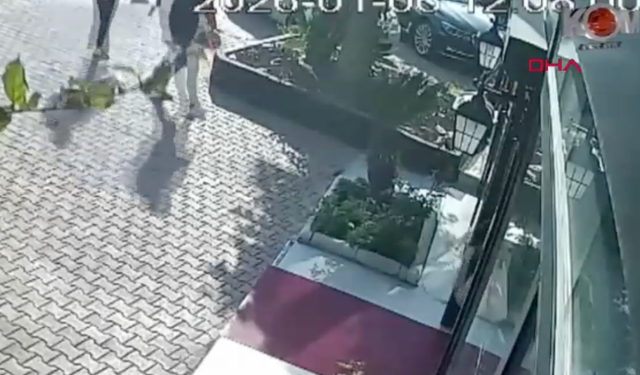 Antalya'da iş yerine sahibinden şantajla 2 milyon lira aldılar