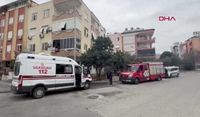 Antalya'da genç kadın rögar çukuruna düştü
