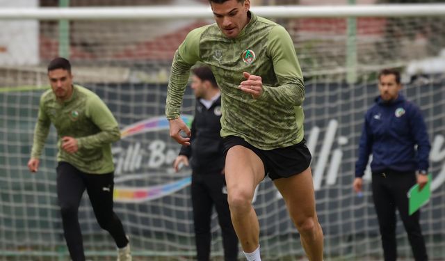 Alanyaspor Rizespor'u gözüne kestirdi