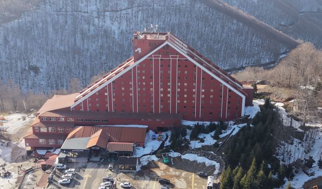 Herkesin tatilde gözdesi olan otelin ruhsatı iptal edilerek mühürlendi