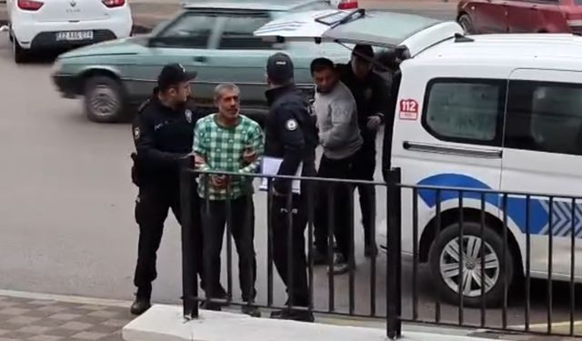 Yurt dışına kaçmak isterlerken ormanda yakalandılar