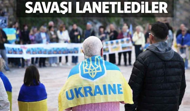 Savaşı lanetlediler