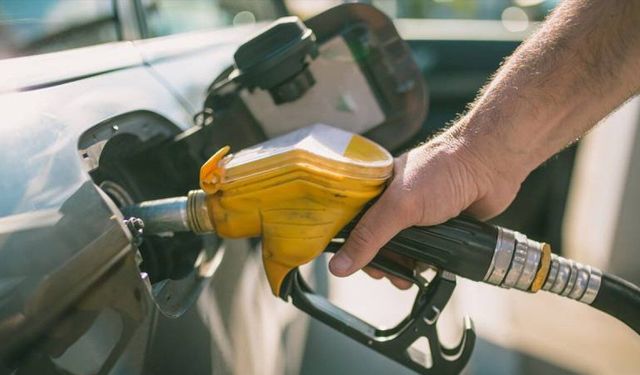 Pompada savaş alarmı: Benzine dev zamma devlet kalkanı