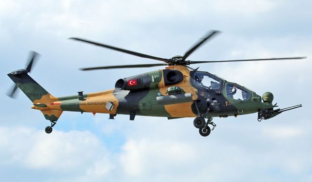Son dakika - Askeri helikopter düştü; 3 Türk 7 kişi can verdi