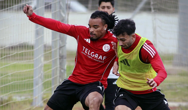 Antalyaspor’da kritik Eyüpspor maçı öncesi eksik alarmı