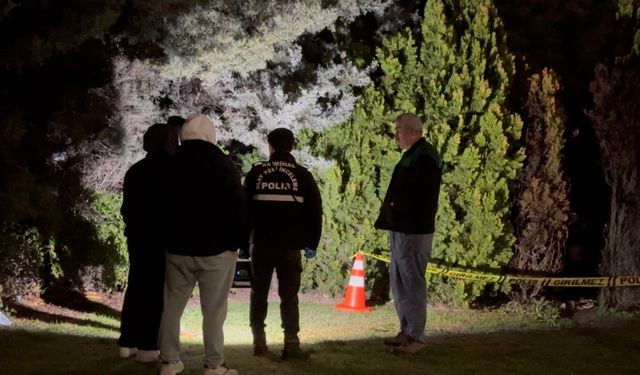 Parkta erkek c*sedi bulundu