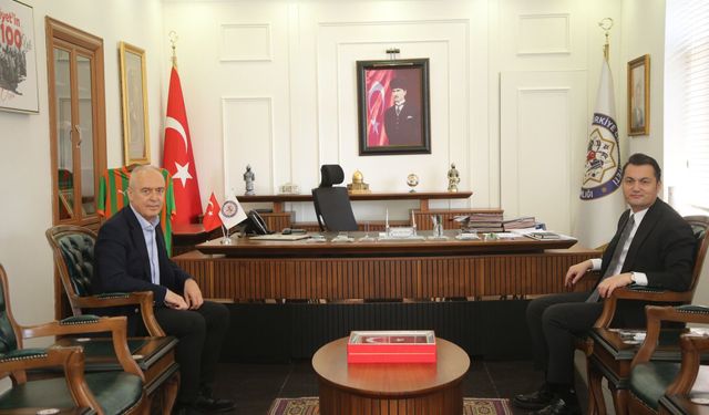 Alanya Kaymakamı Öztürk TBF Başkanı Müftüoğlu'nu ağırladı