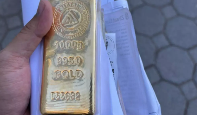 Şok yatırım kumarı: Evini satıp tam 1 kilo altın aldı