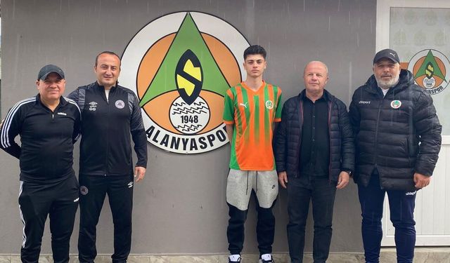 Alanyaspor'da geleceğe yatırım sürüyor
