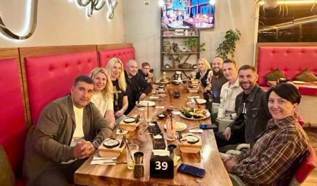 Jack’s Place’te yoğun gün: Siyaset, spor ve yabancı misafirler aynı çatı altında buluştu