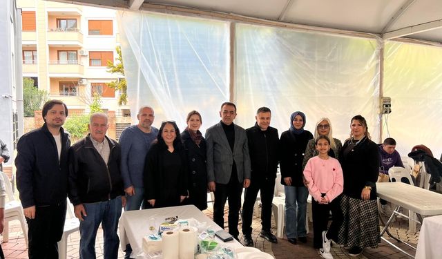 Alanya Taha Miraç için tek yürek oldu: Umut kermesine yoğun ilgi