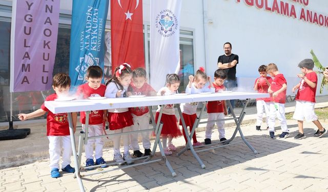 ALKÜ’de 23 Nisan coşkuyla kutlandı