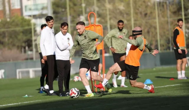 Alanyaspor’da Trabzonspor maçı öncesi alarm: Hazırlıklar başladı