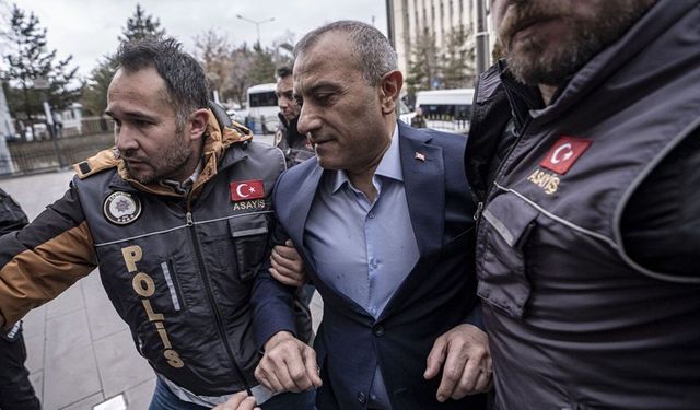 Eski vali Tuncay Sonel emniyette ifade vermeyi reddetti
