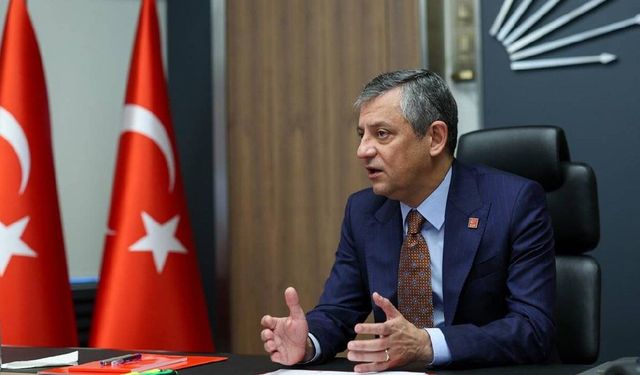 Özgür Özel erken seçim tarihi verdi: En geç Ekim 2027