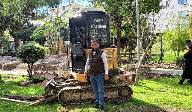 Mahmutlar’da Mustafa Uyar Parkı baştan sona yenileniyor