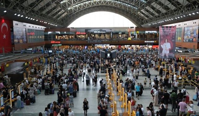 Rus turist artışı tatil değil transit kaynaklı çıktı