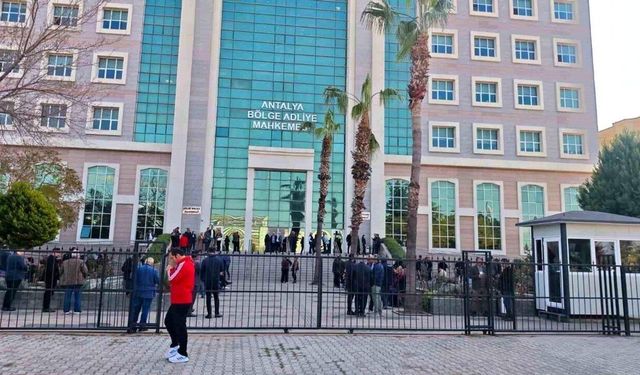 Böcek davasında 1 milyon liralık rüşvet iddiası