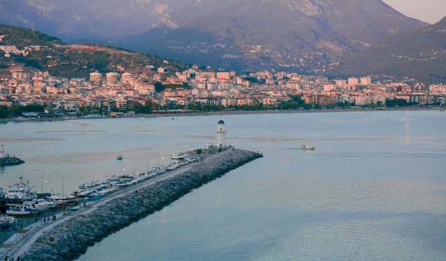 Cikcilli'de bir hostelde 58 yaşındaki kişi ölü bulundu