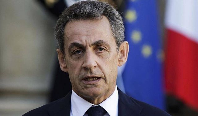 Sarkozy hakkında 7 yıl hapis ve siyasi yasak talebi