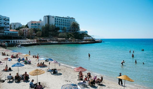 Alanya 2026 Turizm Sezonu: Savaşın Gölgesinde Otel Doluluk Rakamları
