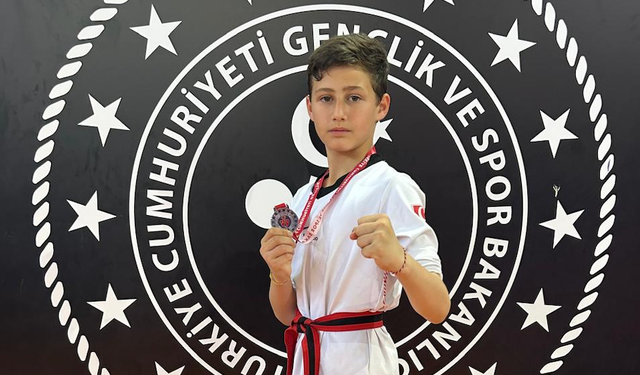 Alanyalı Taekwondocular Antalya’da madalyaları topladı