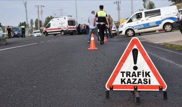 Yolcu otobüsü şarampole yuvarlandı: 4 ölü, 26 yaralı