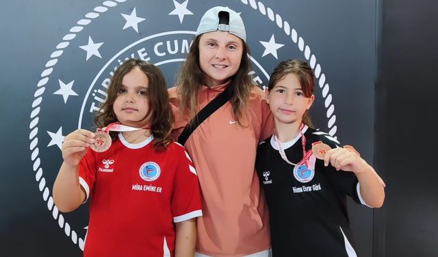 Alanya’ya Taekwondo’da iki yeni madalya