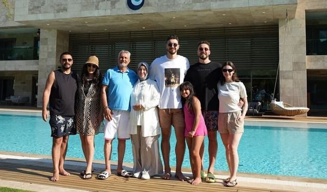 NBA yıldızı Alperen Şengün'ün Antalya tatili