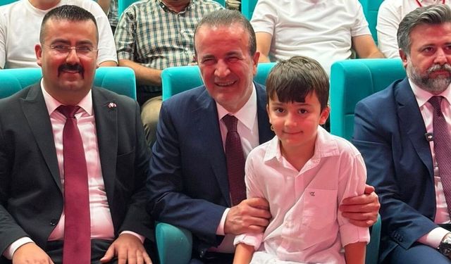 MHP Kumluca ve Finike kongrelerinde Cumhur İttifakı vurgusu