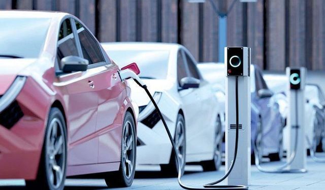 Türkiye'de elektrikli araç şarj işlem sayısı yüzde 96 arttı