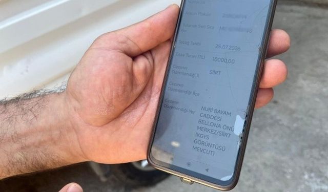 Aksu'da 40 derece sıcakta 50 kiloluk bal kabağı hasadı